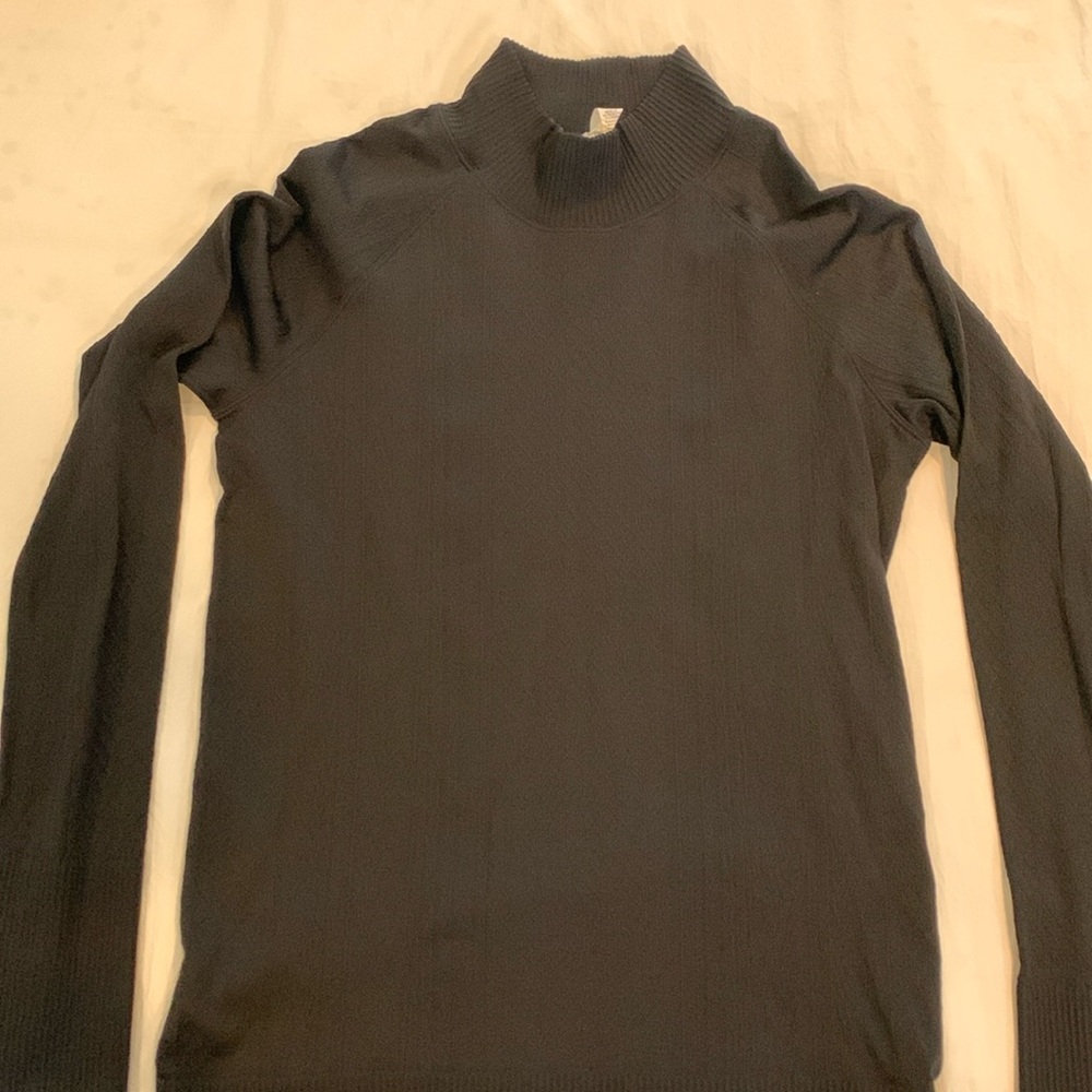 Lululemon Swifty Long Sleeve Shirt
